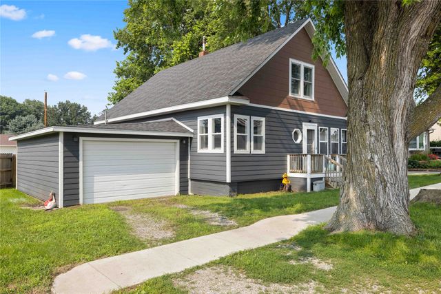 307 W Jefferson Street, Prairie City, IA 50228