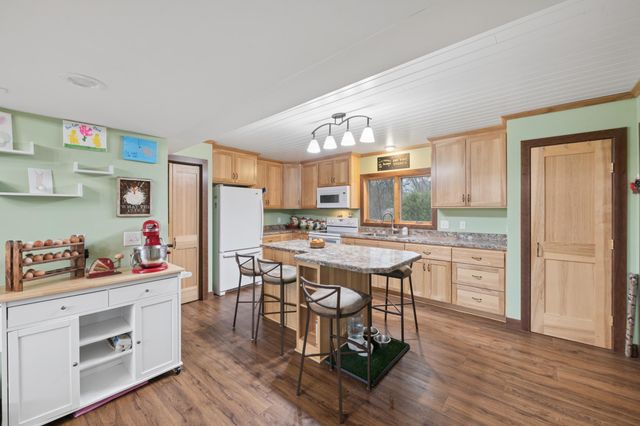 36746 County Road 6 NE, Stanchfield, MN 55080