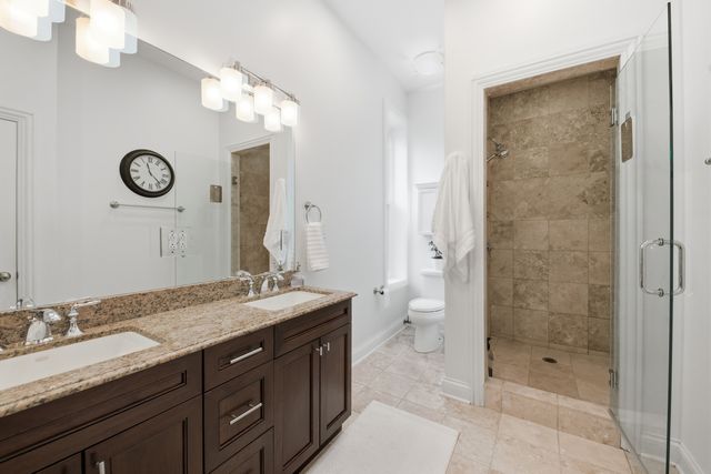 1610 W Ohio Street, Chicago, IL 60622