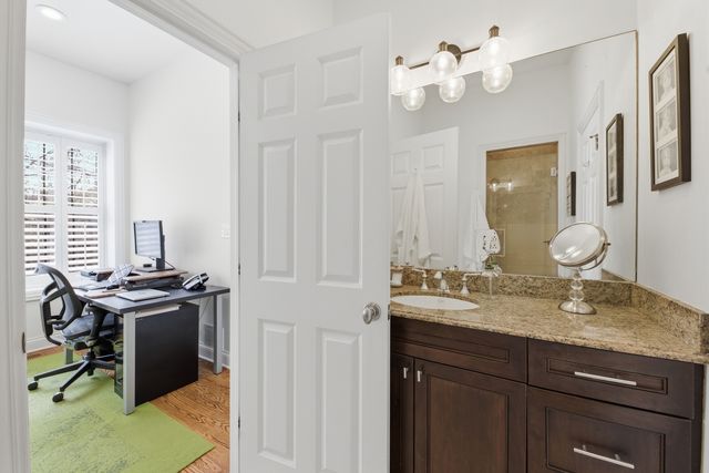 1610 W Ohio Street, Chicago, IL 60622