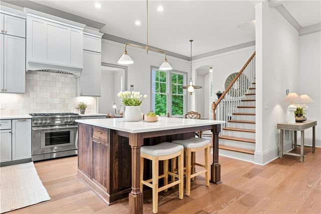 270 Windsor Drive SW, Marietta, GA 30064