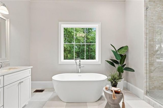 270 Windsor Drive SW, Marietta, GA 30064