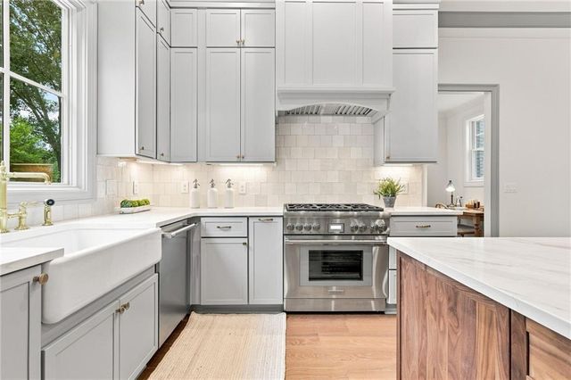 270 Windsor Drive SW, Marietta, GA 30064