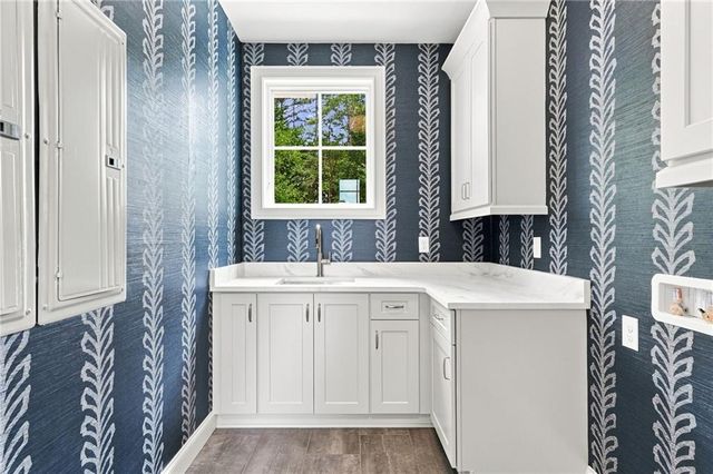 270 Windsor Drive SW, Marietta, GA 30064