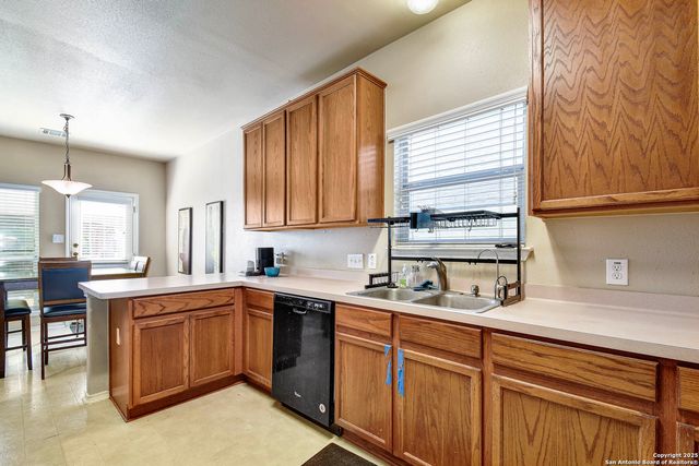 114 Gazelle, San Antonio, TX 78245