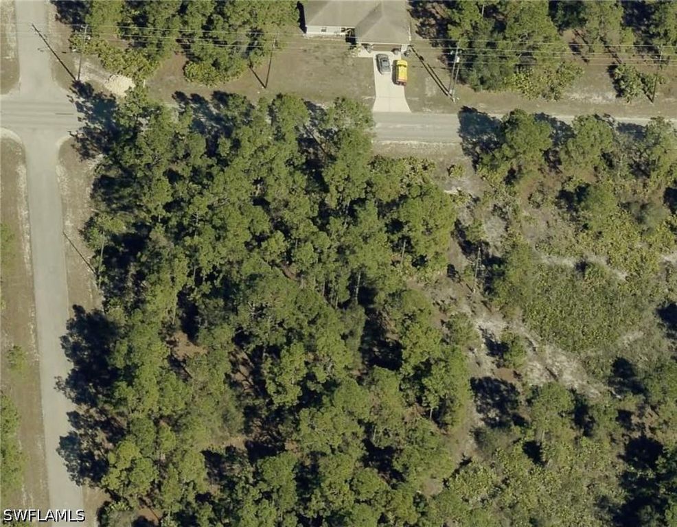 707 W 17th ST, Lehigh Acres, FL 33972