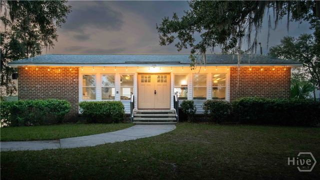 9233 Garland Drive, Savannah, GA 31406