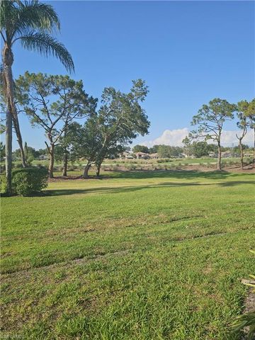 6025 Chardonnay LN 102, Naples, FL 34119