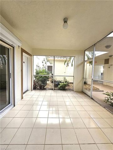 6025 Chardonnay LN 102, Naples, FL 34119