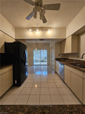 6025 Chardonnay LN 102, Naples, FL 34119