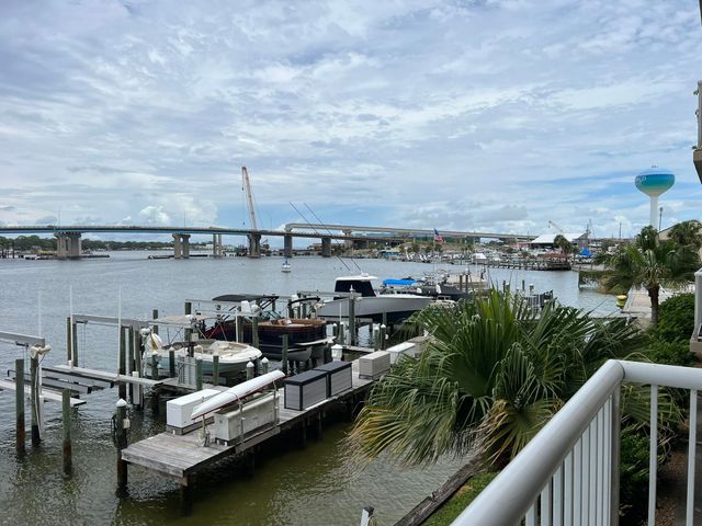 321 Bream Avenue 205, Fort Walton Beach, FL 32548