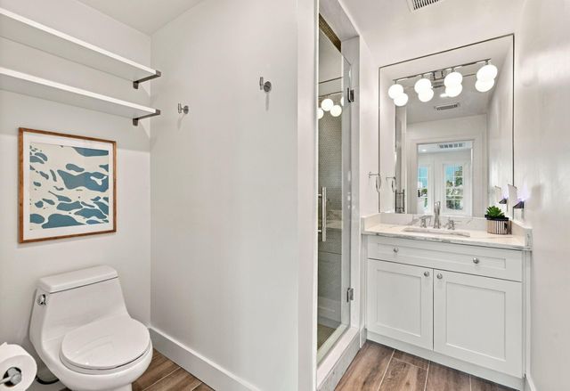 14 Harbor Lane, Kemah, TX 77565