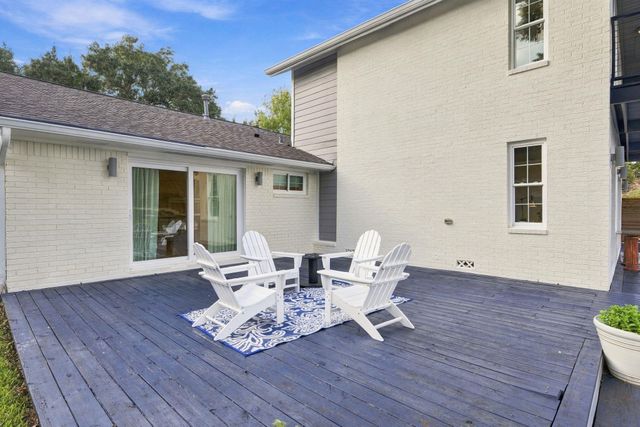 14 Harbor Lane, Kemah, TX 77565