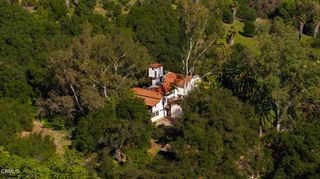 1519 Ayers Avenue, Ojai, CA 93023