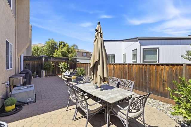 16752 San Luis Way, Morgan Hill, CA 95037
