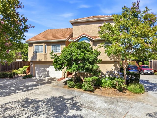 16752 San Luis Way, Morgan Hill, CA 95037