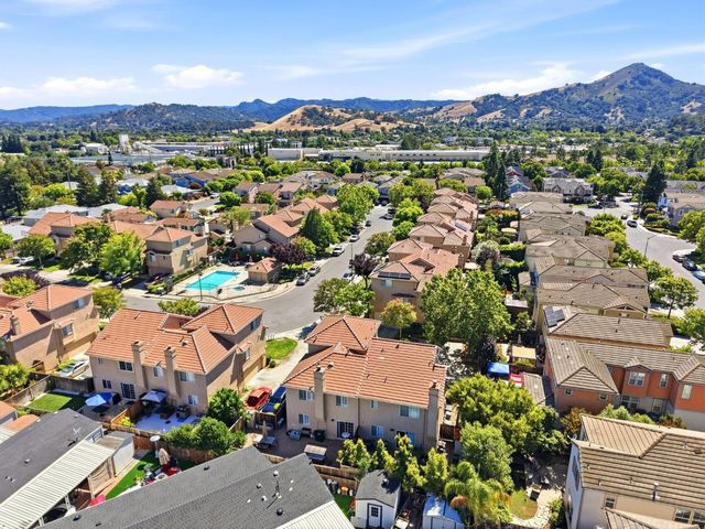 16752 San Luis Way, Morgan Hill, CA 95037
