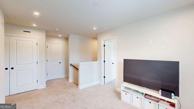 24 Dovecrest Way, Acworth, GA 30101