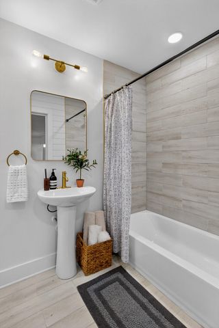 1949 Swift Avenue, Charleston, SC 29407