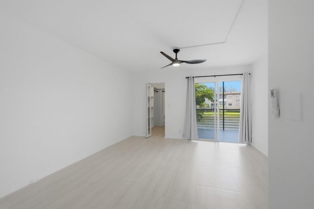 1805 Eleuthera Point B2, Coconut Creek, FL 33066