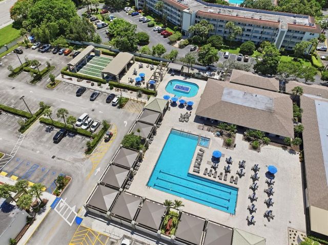 1805 Eleuthera Point B2, Coconut Creek, FL 33066