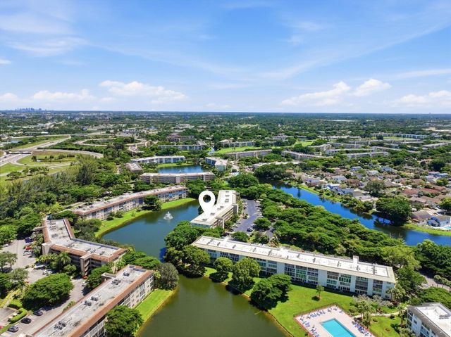 1805 Eleuthera Point B2, Coconut Creek, FL 33066