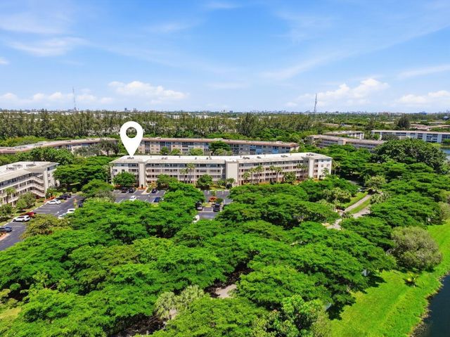 1805 Eleuthera Point B2, Coconut Creek, FL 33066