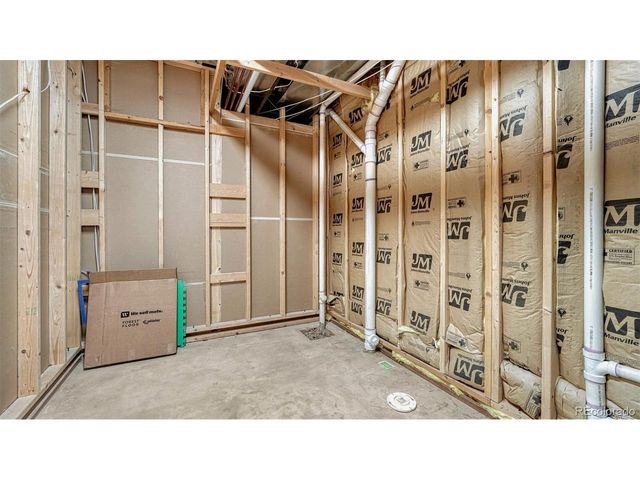 290 Lariat Ln, Colorado Springs, CO 80921