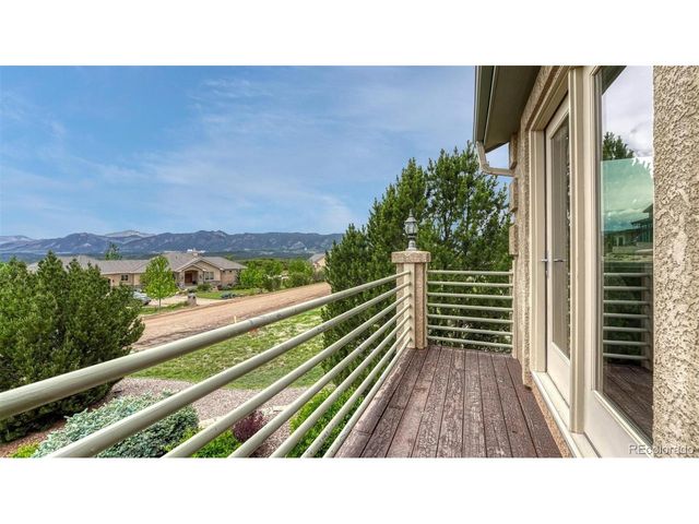 290 Lariat Ln, Colorado Springs, CO 80921