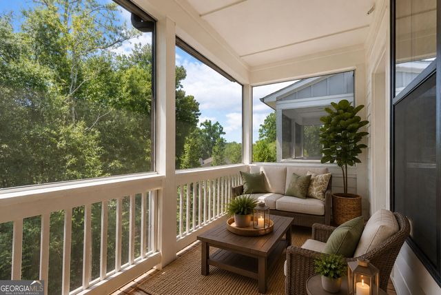 300 Walker Avenue, Roswell, GA 30076