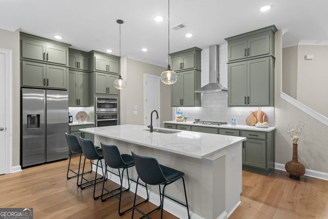 300 Walker Avenue, Roswell, GA 30076