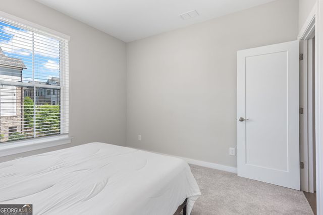 300 Walker Avenue, Roswell, GA 30076