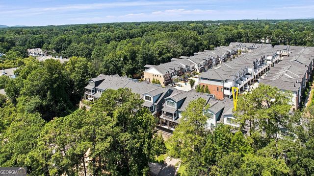 300 Walker Avenue, Roswell, GA 30076