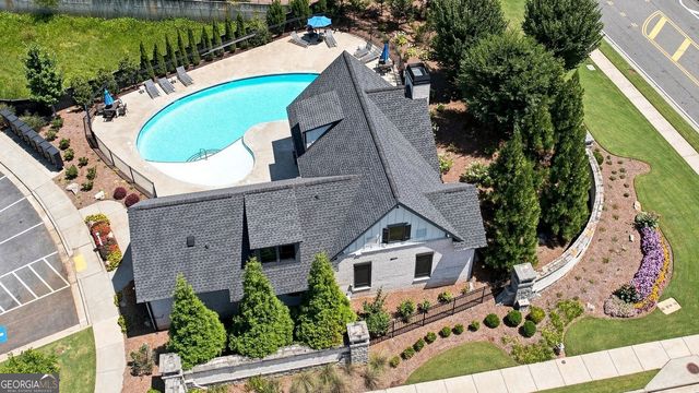 300 Walker Avenue, Roswell, GA 30076