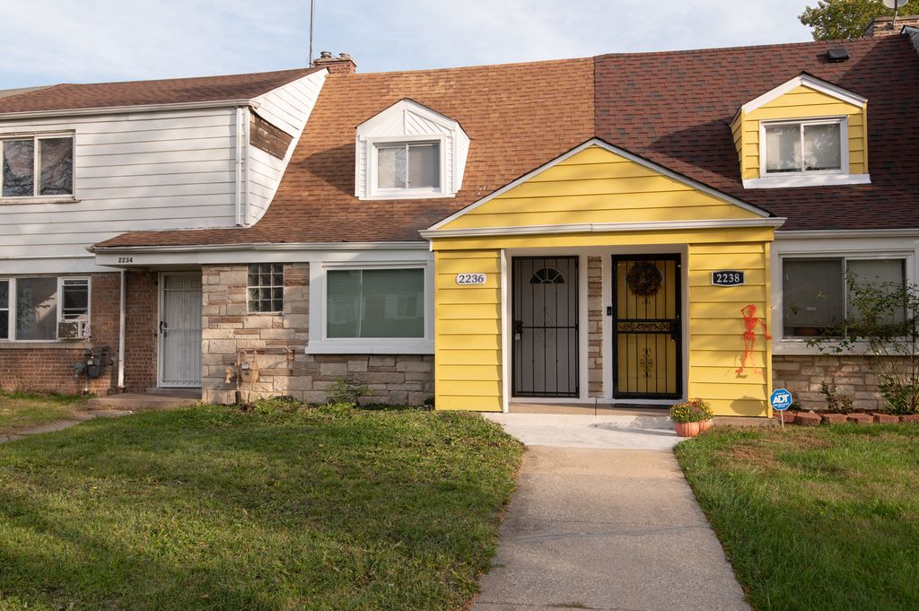 2236 E 96th Street, Chicago, IL 60617 — exterior