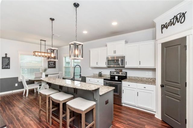 7911 Park Place N Drive, Mobile, AL 36608