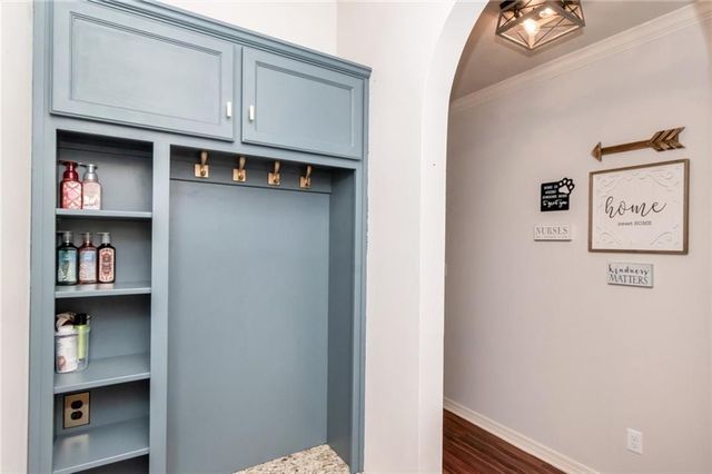 7911 Park Place N Drive, Mobile, AL 36608