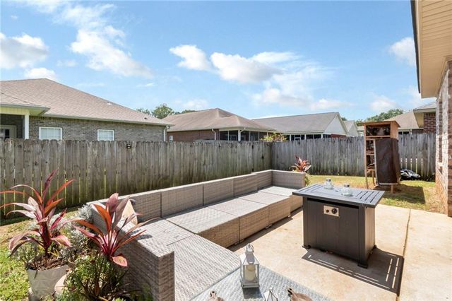 7911 Park Place N Drive, Mobile, AL 36608