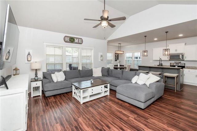 7911 Park Place N Drive, Mobile, AL 36608