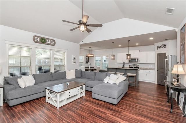 7911 Park Place N Drive, Mobile, AL 36608