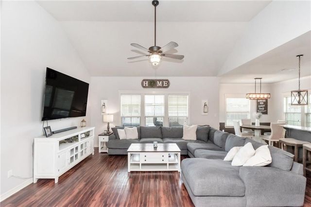 7911 Park Place N Drive, Mobile, AL 36608