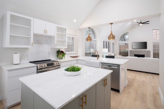 14604 Hemingway Court, Addison, TX 75001