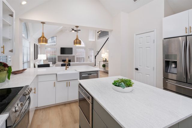 14604 Hemingway Court, Addison, TX 75001