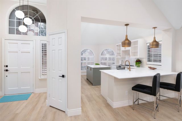 14604 Hemingway Court, Addison, TX 75001