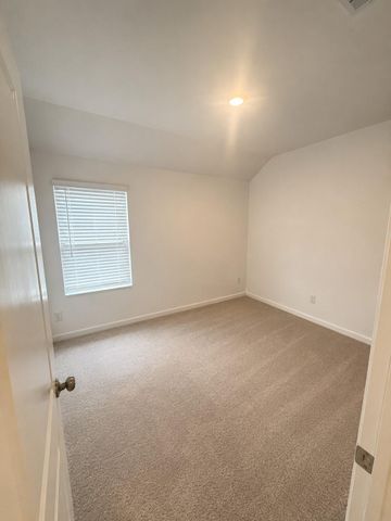 4227 Sterling View Boulevard, Baytown, TX 77521
