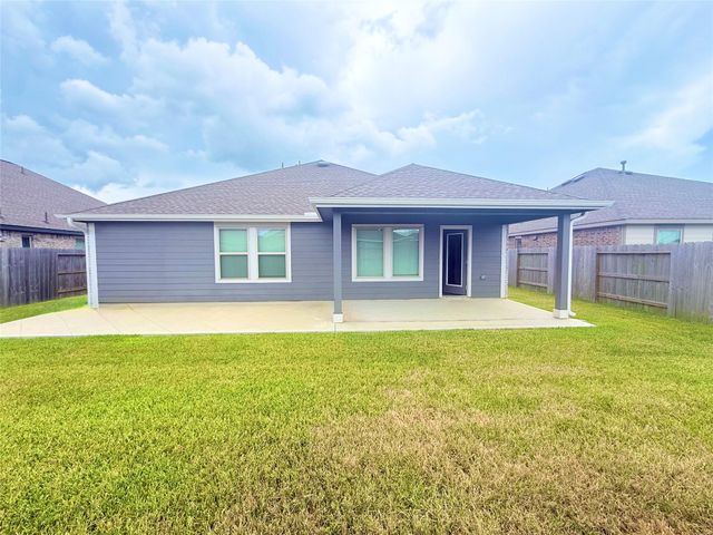 4227 Sterling View Boulevard, Baytown, TX 77521