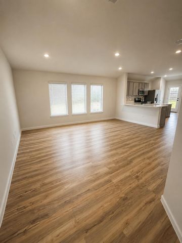 4227 Sterling View Boulevard, Baytown, TX 77521