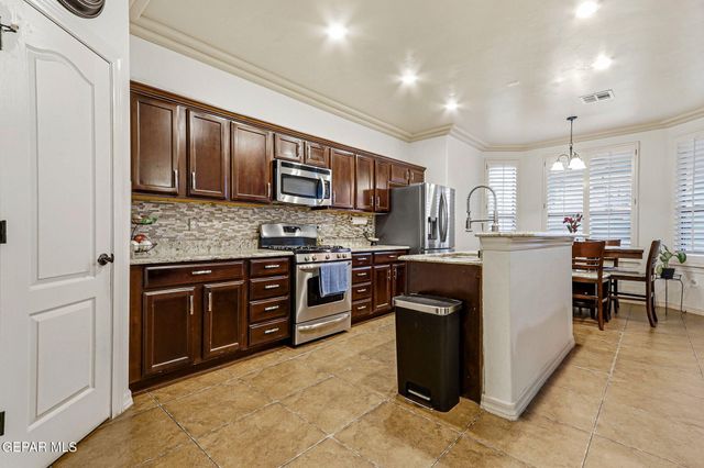 7388 BRAYS LANDING Drive, El Paso, TX 79911