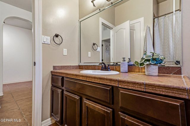 7388 BRAYS LANDING Drive, El Paso, TX 79911