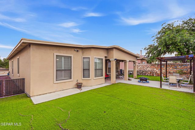 7388 BRAYS LANDING Drive, El Paso, TX 79911